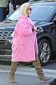 khloe-pink