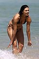 morena-bikini