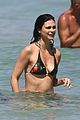 morena-bikini