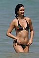 morena-bikini