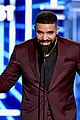 drake-breaksbbmas