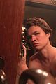 elgort-selfies2