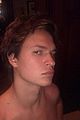 elgort-selfies2