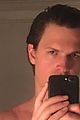 elgort-selfies2