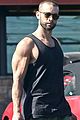chace-crawford-arms