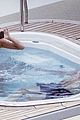 dicaprio-hottub