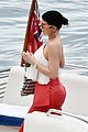 kylie-shopping