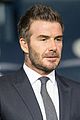 beckham-greets