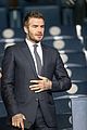 beckham-greets