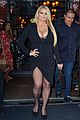 jessica-simpson-black-dress
