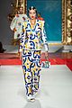 moschino-show