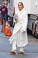 jennifer-lopez-filming-marry-me