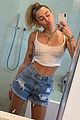 miley-cyrus-selfies