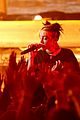 billie-eilish-amas-performance