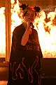 billie-eilish-amas-performance