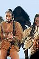 ciara-performs-amas