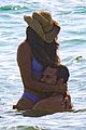 eiza-beachpics
