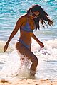 eiza-beachpics