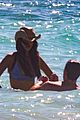 eiza-beachpics