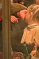 hudson-kissing