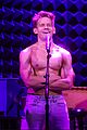skivvies-concert2