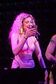 skivvies-concert2