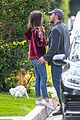 affleck-kissespics2