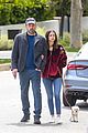 affleck-kissespics2