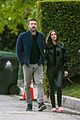 affleck-kisswalk