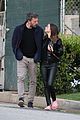 affleck-kisswalk