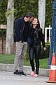 affleck-kisswalk