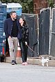 affleck-kisswalk