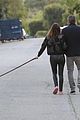 affleck-kisswalk