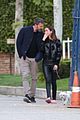 affleck-kisswalk