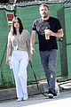affleck-mornwalk2