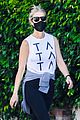 gwyneth-brad-walk