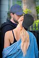 jack-whitehall-roxy-kissing