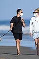 sophie-turner-joe-beach-3
