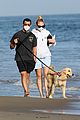 sophie-turner-joe-beach-3