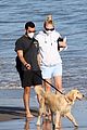 sophie-turner-joe-beach-3