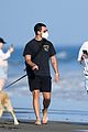 sophie-turner-joe-beach-3