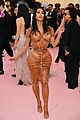 kimk-waist2