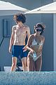 timothee-eiza-kissing