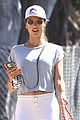 alessandra-ambrosio-hike