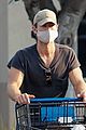 chace-crawford-shopping
