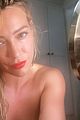 hilary-duff-selfie