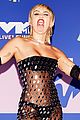 miley-vmascarpet