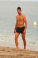 novak-djokovic-shirtless
