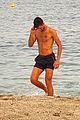 novak-djokovic-shirtless