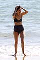 rose-byrne-bikini-3